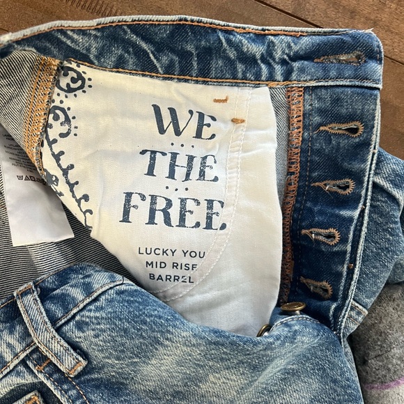 Free People jeans - Picture 4 of 5